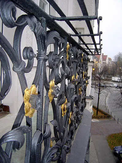 Kreative Oberflächengestaltung und Referenzarbeiten – Bild 25