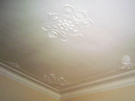 Kreative Oberflächengestaltung und Referenzarbeiten – Bild 26